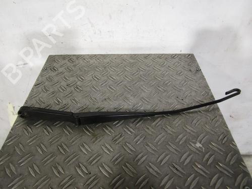 Used Front windshield wiper arm SEAT CORDOBA (6L2) 1.9 TDI (100 hp) 25065925