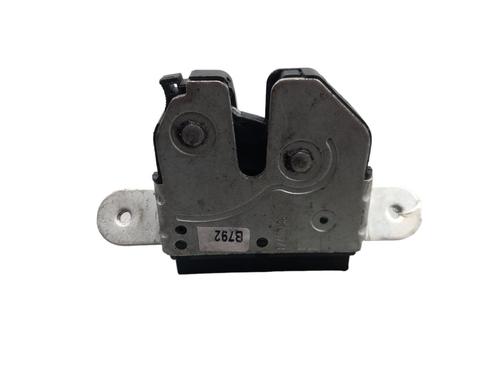 Tailgate lock FIAT 500 (312_) 1.2 (312AXA1A) | BP25072742C101 