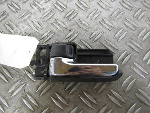 Used Front left interior door handle Front left interior door handle TOYOTA AVENSIS Estate (_T25_) 2.2 D-4D (ADT251_, ADT251R) (150 hp) 25080424 25080424