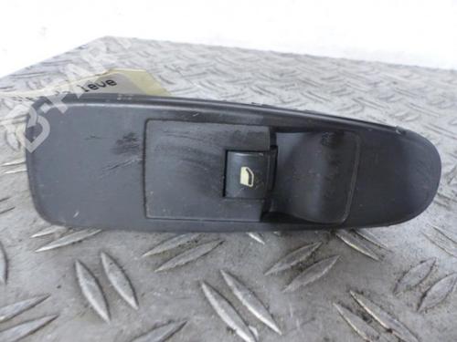 Used Right front window switch Right front window switch CITROËN C4 Grand Picasso I (UA_) 1.6 HDi (109 hp) 10585226 10585226