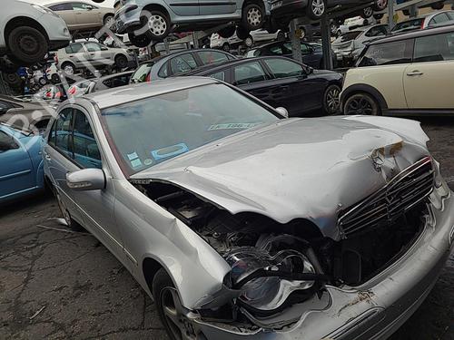 Right front door MERCEDES-BENZ C-CLASS (W203) C 200 CDI (203.004) | BP25077818C3 