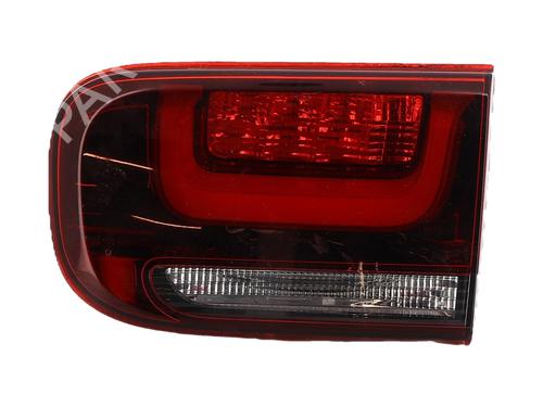 Used Right tailgate light Right tailgate light CITROËN C4 CACTUS 1.2 THP 110 (110 hp) 35938234 35938234