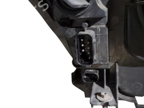 Used Left headlight BMW 5 (E60) 530 xd (231 hp) 29935937