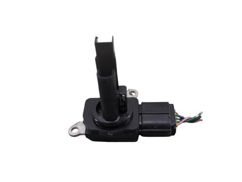 Used Mass air flow sensor Mass air flow sensor TOYOTA YARIS (_P13_) 1.3 (NSP130_, NSP130) (99 hp) 30819964 30819964