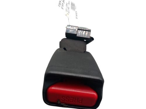 seat-buckle-toyota-aygo-_b4_-2014-25054783 main image