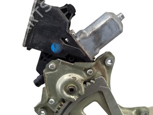 Front left window mechanism TOYOTA RAV 4 III (_A3_) 2.2 D 4WD (ALA30_, ALA30R) | BP28498421C22