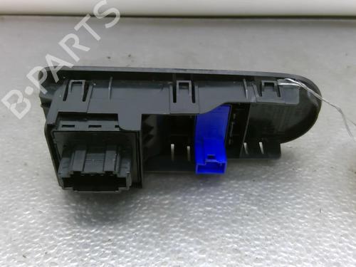 Used Left front window switch Left front window switch VW UP! (121, 122, BL1, BL2, BL3, 123) 1.0 TSI (90 hp) 25082597 25082597