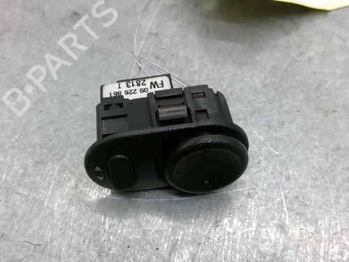 Commande retroviseurs OPEL CORSA C (X01) 1.3 CDTI (F08, F68) (70 hp) 25089259