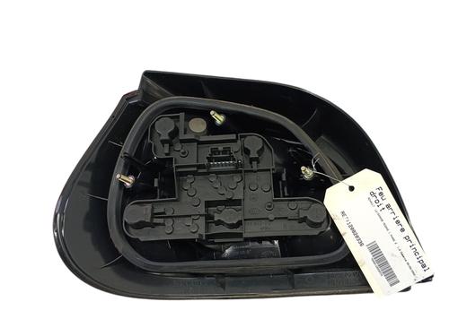 right-taillight-renault-megane-i-ba01_-1995-1996-1997-1998-1999-2000-2001-2002-2003-2004-32195990 main image