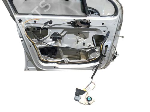 Left front door PEUGEOT 307 (3A/C) 1.6 16V | BP32215544C2