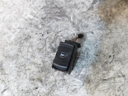 Used Right front window switch Right front window switch VW GOLF IV (1J1) 2.3 V5 (150 hp) 10610511 10610511