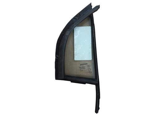 Used Front right quarter glass Front right quarter glass 26459166 26459166