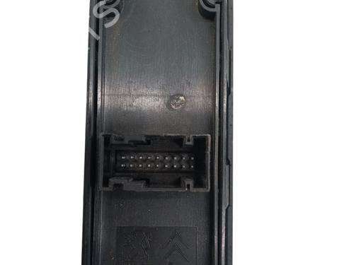 Used Left front window switch PEUGEOT 3008 I MPV (0U_) 1.6 HDi (109 hp) 30816478