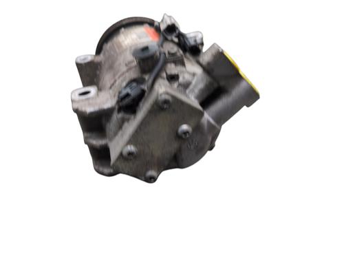 Used AC compressor RENAULT CLIO IV (BH_) 1.2 16V (73 hp) 25735909