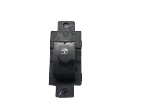 Used Right front window switch Right front window switch CHEVROLET CAPTIVA (C100, C140) 2.0 D 4WD (150 hp) 25054634 25054634