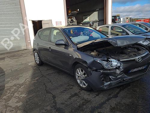 Rear parcel shelf HYUNDAI i30 (FD) 1.6 CRDi | BP25063188C85  - Image 9