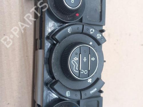 Used Climate control Climate control 25101295 25101295
