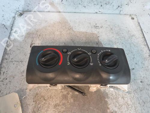 Used Climate control RENAULT CLIO II (BB_, CB_) [1998-2016]  25081085