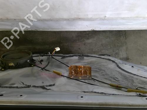Left rear door MITSUBISHI GRANDIS (NA_W) 2.0 DI-D (NA8W) | BP25082705C4 