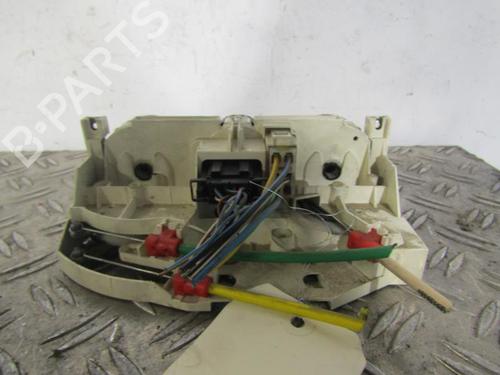 Used Climate control Climate control 25084611 25084611