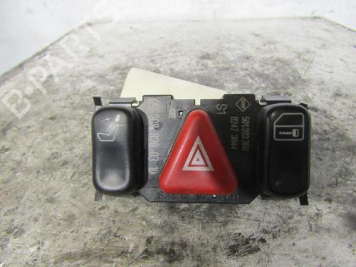 Used Warning switch MERCEDES-BENZ E-CLASS (W210) E 300 Turbo-D (210.025) (177 hp) 25113738