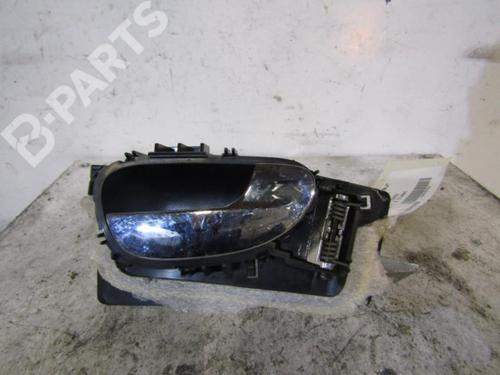 Used Rear right interior door handle Rear right interior door handle PEUGEOT 307 (3A/C) 2.0 HDi 90 (90 hp) 10596133 10596133