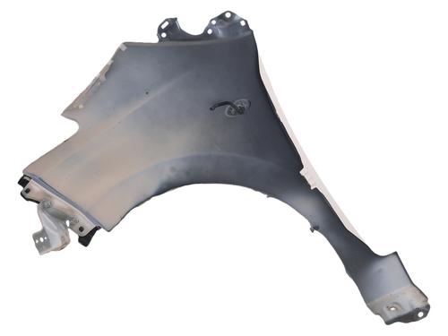 Used Right front fenders Right front fenders 39215019 39215019