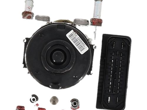 Used ABS pump ABS pump SUZUKI SWIFT III (MZ, EZ) 1.3 DDiS (RS413D) (75 hp) 33850756 33850756