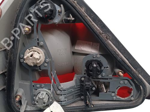 Used Right taillight Right taillight MERCEDES-BENZ SLK (R170) 200 (170.435) (136 hp) 33053481 33053481