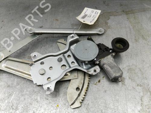 Raammechaniek rechts voor SUZUKI SWIFT III (MZ, EZ) 1.3 DDiS (RS413D) 8340163J51