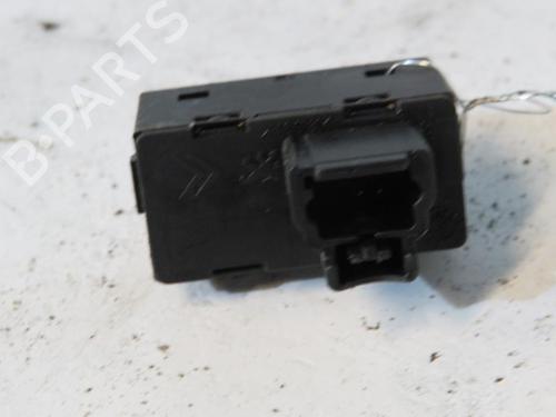 Left rear window switch PEUGEOT 307 SW (3H) 1.6 HDI 110 | BP25070615I29 