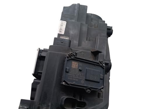 Left headlight VW TOURAN (1T3) 2.0 TDI | BP29759831C28