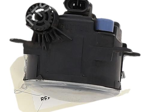 right-front-fog-light-citroen-c4-picasso-ii-2013-33947612 main image