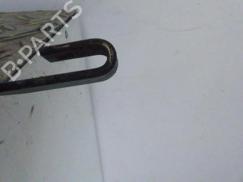 front-windshield-wiper-arm-lancia-ypsilon-843_-2003-2004-2005-2006-2007-2008-2009-2010-2011-25091435 main image