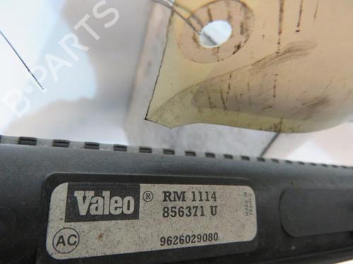 Used Water radiator Water radiator 25097070 25097070