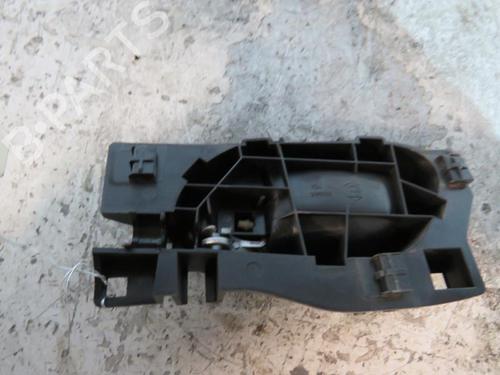 Used Rear right interior door handle Rear right interior door handle PEUGEOT 207 (WA_, WC_) 1.4 HDi (68 hp) 25066386 25066386