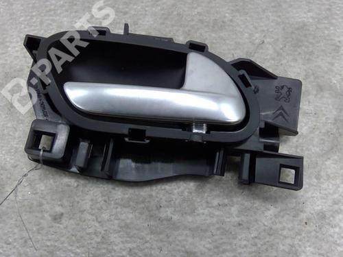 Used Front right interior door handle Front right interior door handle PEUGEOT 208 I (CA_, CC_) 1.4 HDi (68 hp) 10581817 10581817