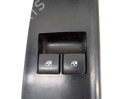 Comutador vidro frente esquerdo CHEVROLET AVEO Hatchback (T300) 1.3 D (75 hp) 31183679