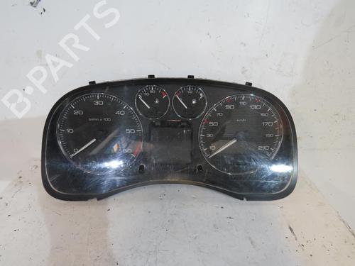 Used Instrument cluster PEUGEOT 307 (3A/C) 1.6 HDi (90 hp) 25083602