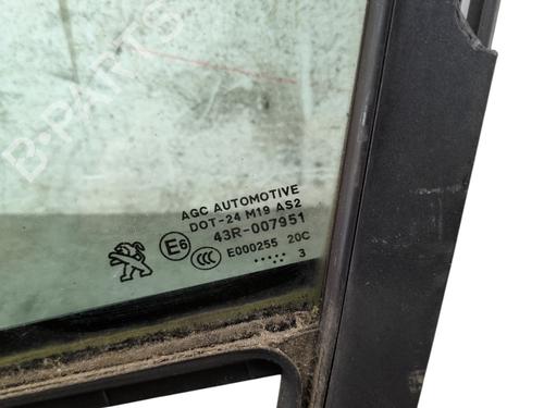 Front left quarter glass PEUGEOT 208 I (CA_, CC_) 1.6 VTi | BP31810467C111