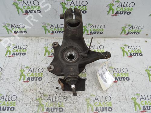 Right front steering knuckle CITROËN C5 I (DC_) 2.2 HDi (DC4HXB, DC4HXE) | BP25086738M26 