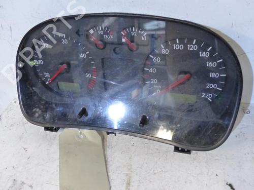Used Instrument cluster Instrument cluster VW BORA I (1J2) 1.9 TDI (110 hp) 25083477 25083477