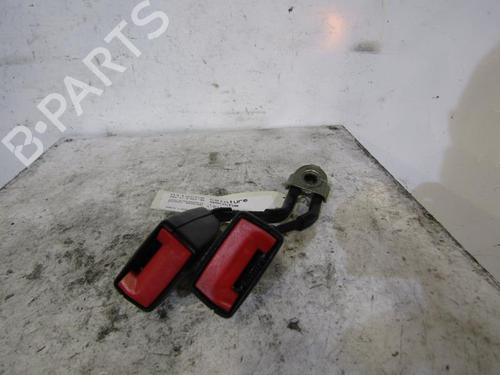 Used Seat buckle VW BORA Variant (1J6) 1.9 TDI (130 hp) 25106180