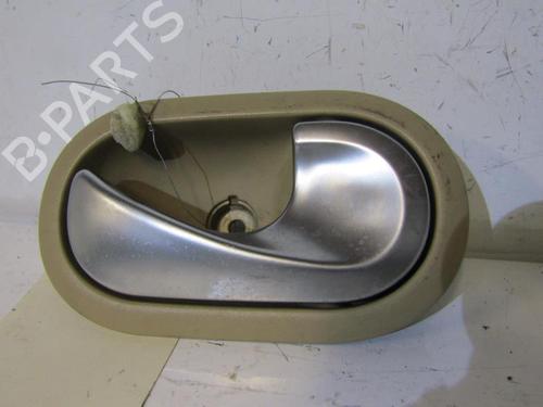 Used Front right interior door handle RENAULT MODUS / GRAND MODUS (F/JP0_) 1.5 dCi (FP0D, JP0D) (82 hp) 25094193