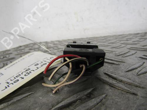 Used Right front window switch AUDI 100 C4 Avant (4A5) 2.5 TDI (115 hp) 25095396