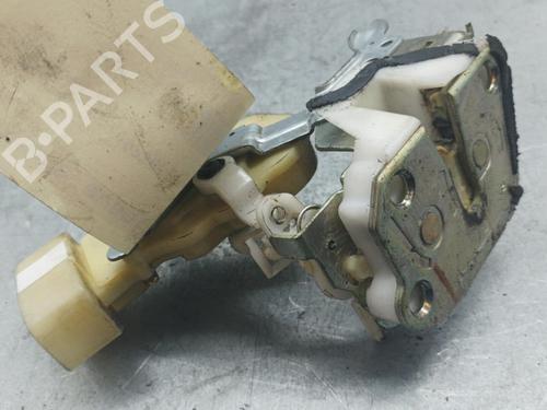 Used Front right lock TOYOTA YARIS (_P1_) 1.5 (NCP13_, NCP13R) (106 hp) 25088748