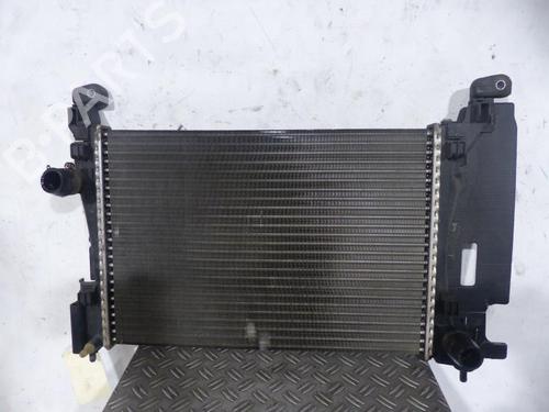water-radiator-fiat-grande-punto-199_-2005-25091504 main image