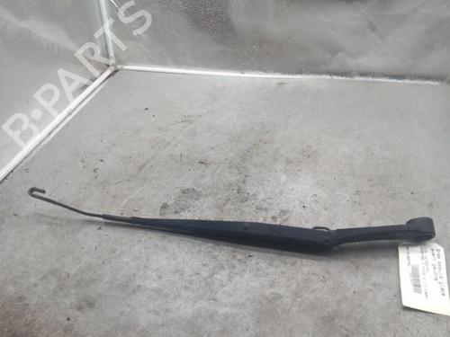 Used Front windshield wiper arm KIA SPORTAGE III (SL) [2009-2017]  25074777