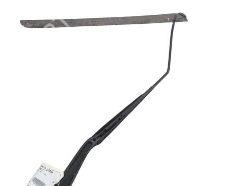 Used Front windshield wiper arm NISSAN JUKE (F15) 1.5 dCi (110 hp) 25052728