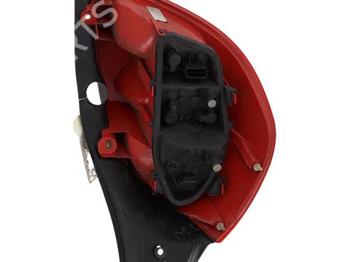 Used Right taillight Right taillight 38275382 38275382